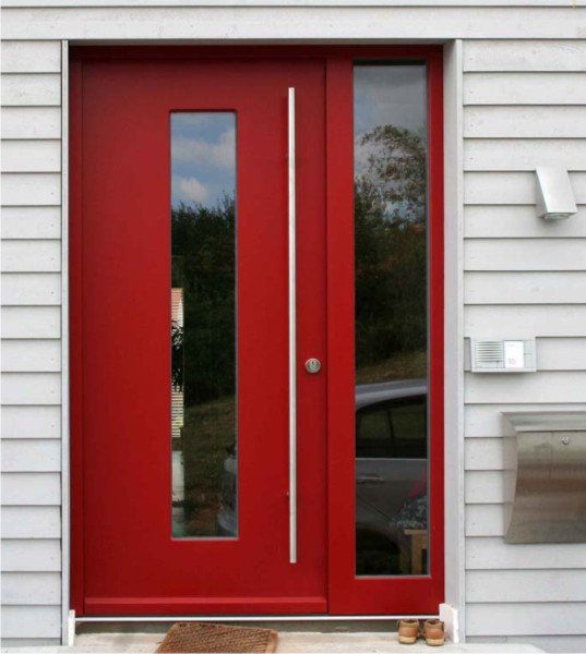Holz Haustür in der Farbe RAL Rot mit Stangengriff Länge 1800mm, Kreis Unna, Stadt Schwerte